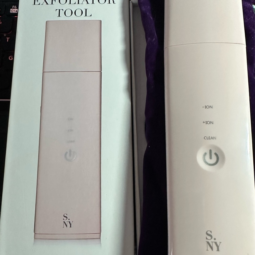 Solaris Ultrasonic Exfoliator Tool